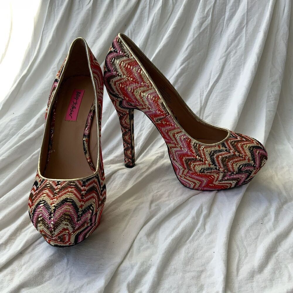 Betsey Johnson Bardot Multicolor Gold Platform Heels Size 9.5